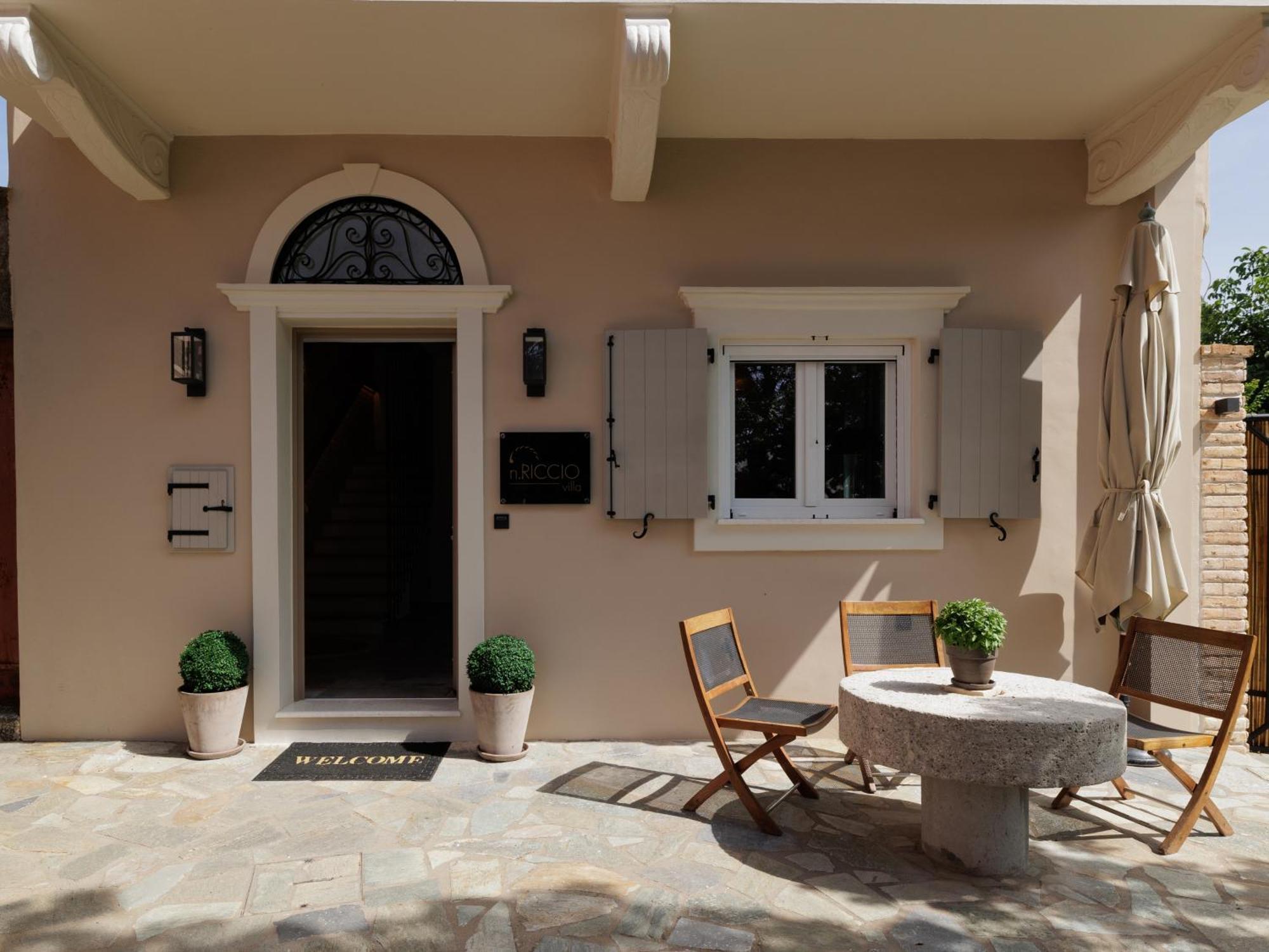 Villa N.Riccio Sokrakion Exterior photo